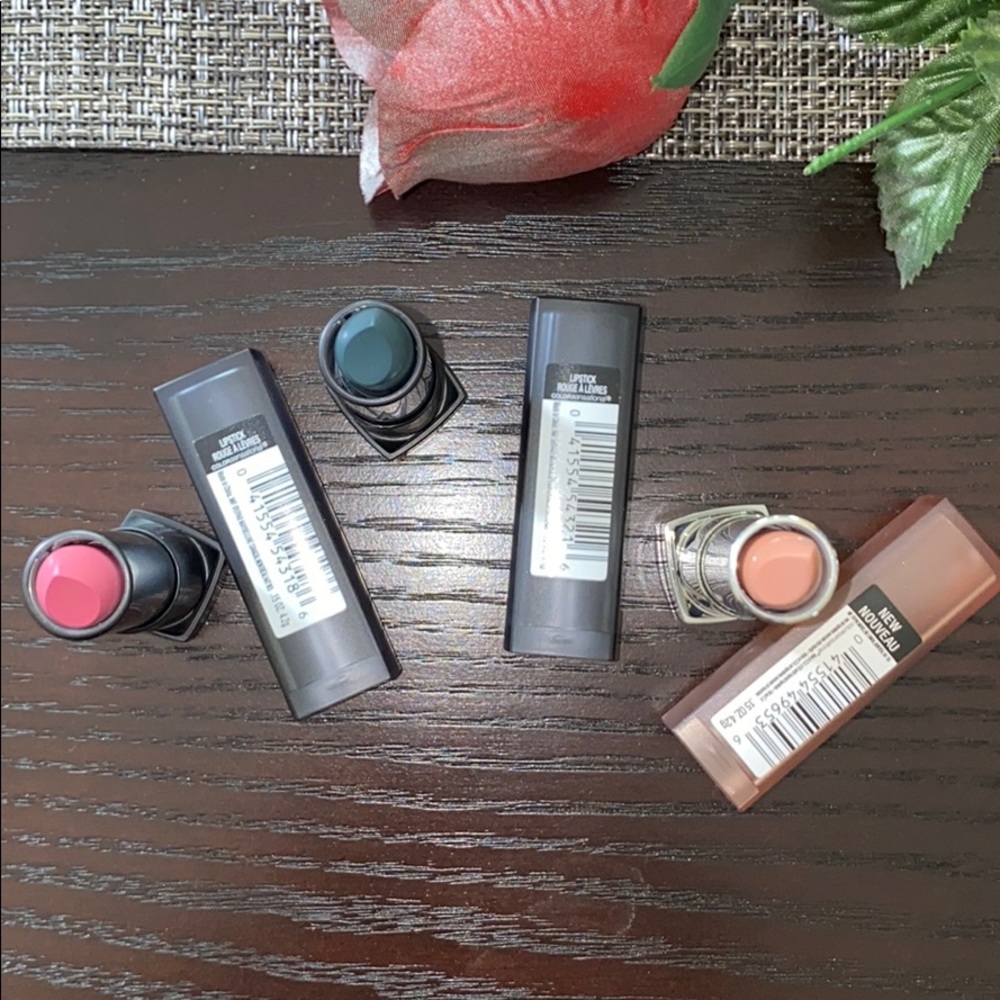 Bundle 3/$15 Color Sensational Matte Lipstick